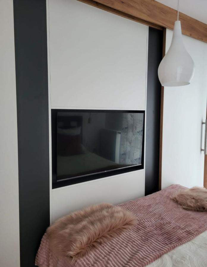 Greenport Delux Apartment